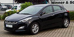 250px-Hyundai_i30_1.6_CRDi_Style_(II)_–_Frontansicht,_14._Juli_2013,_Münster 250px-Hyundai_i30_1.6_CRDi_Style_(II)_–_Frontansicht,_14._Juli_2013,_Münster